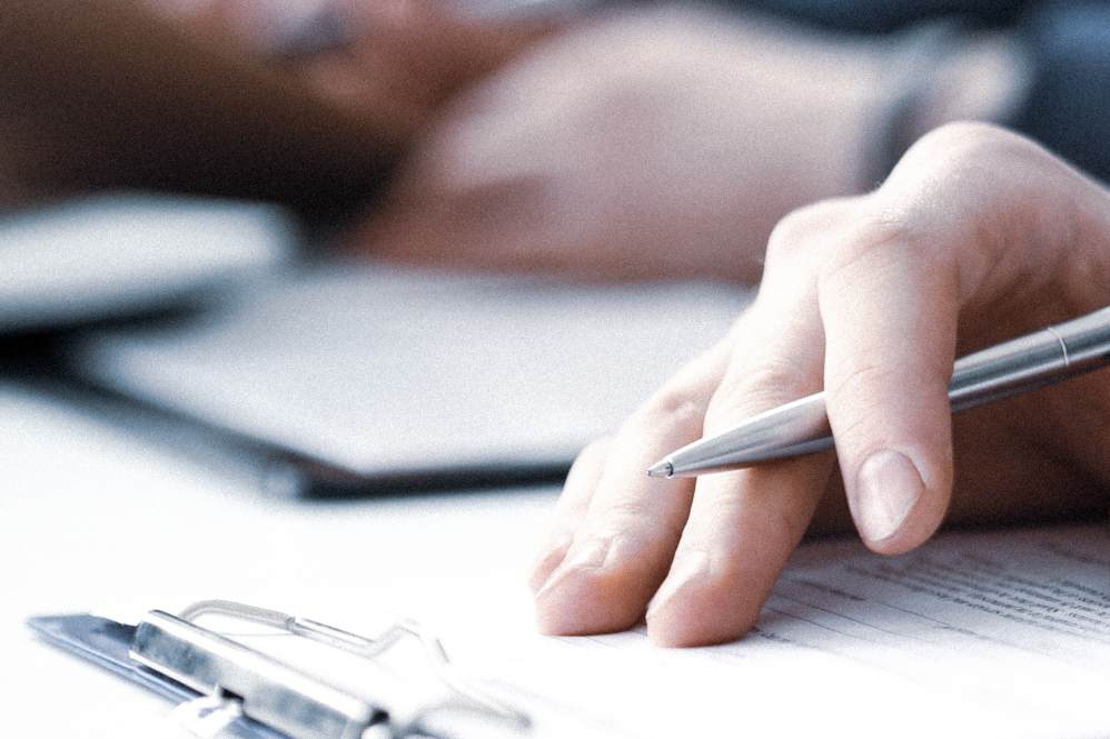 Production & import of lubricating oil: <strong>legal obligations</strong>
